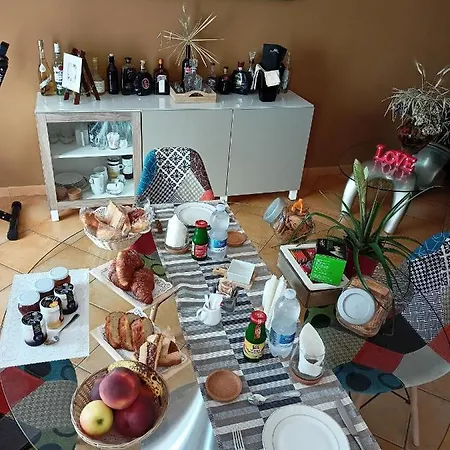 Bed & Breakfast Il Faggio 17 *